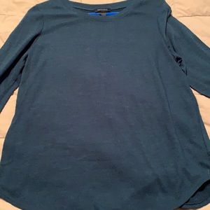 3/$20 EUC AB Studio Sz L Dark Teal l/s crew neck sweater w/ ruching to make 3/4.